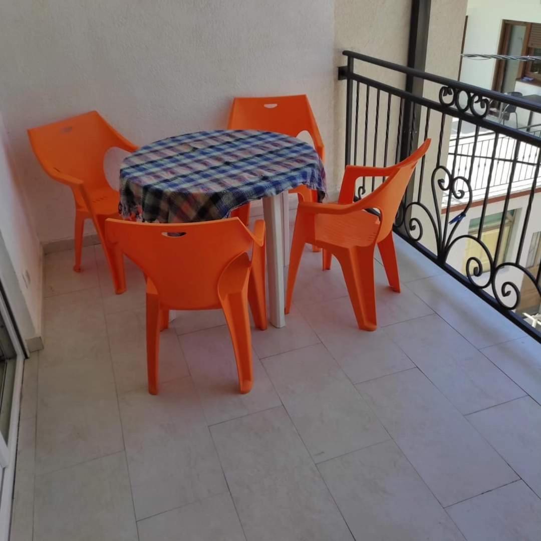Apartment Perutovic Sutomore Zewnętrze zdjęcie