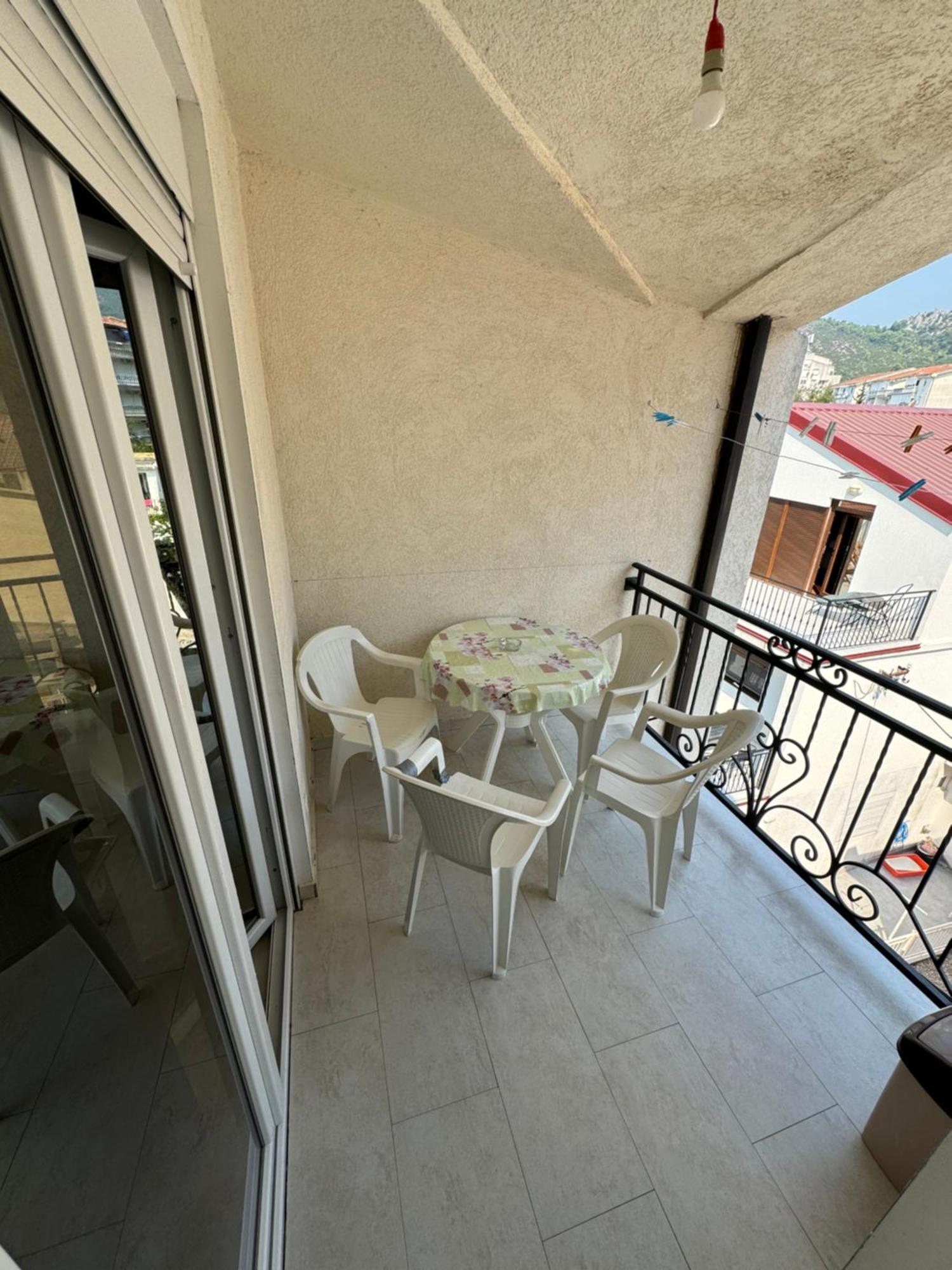 Apartment Perutovic Sutomore Zewnętrze zdjęcie