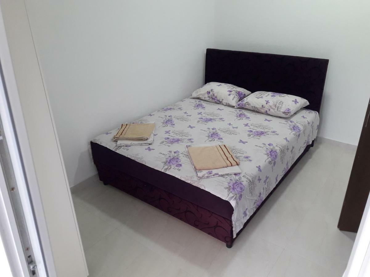Apartment Perutovic Sutomore Zewnętrze zdjęcie