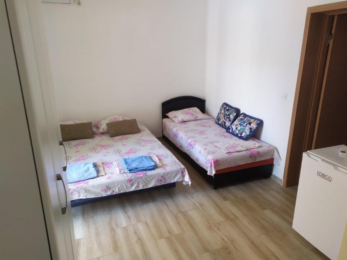 Apartment Perutovic Sutomore Zewnętrze zdjęcie